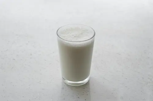 Latte vegetale: tipi, proprieta nutritive e come scegliere il migliore