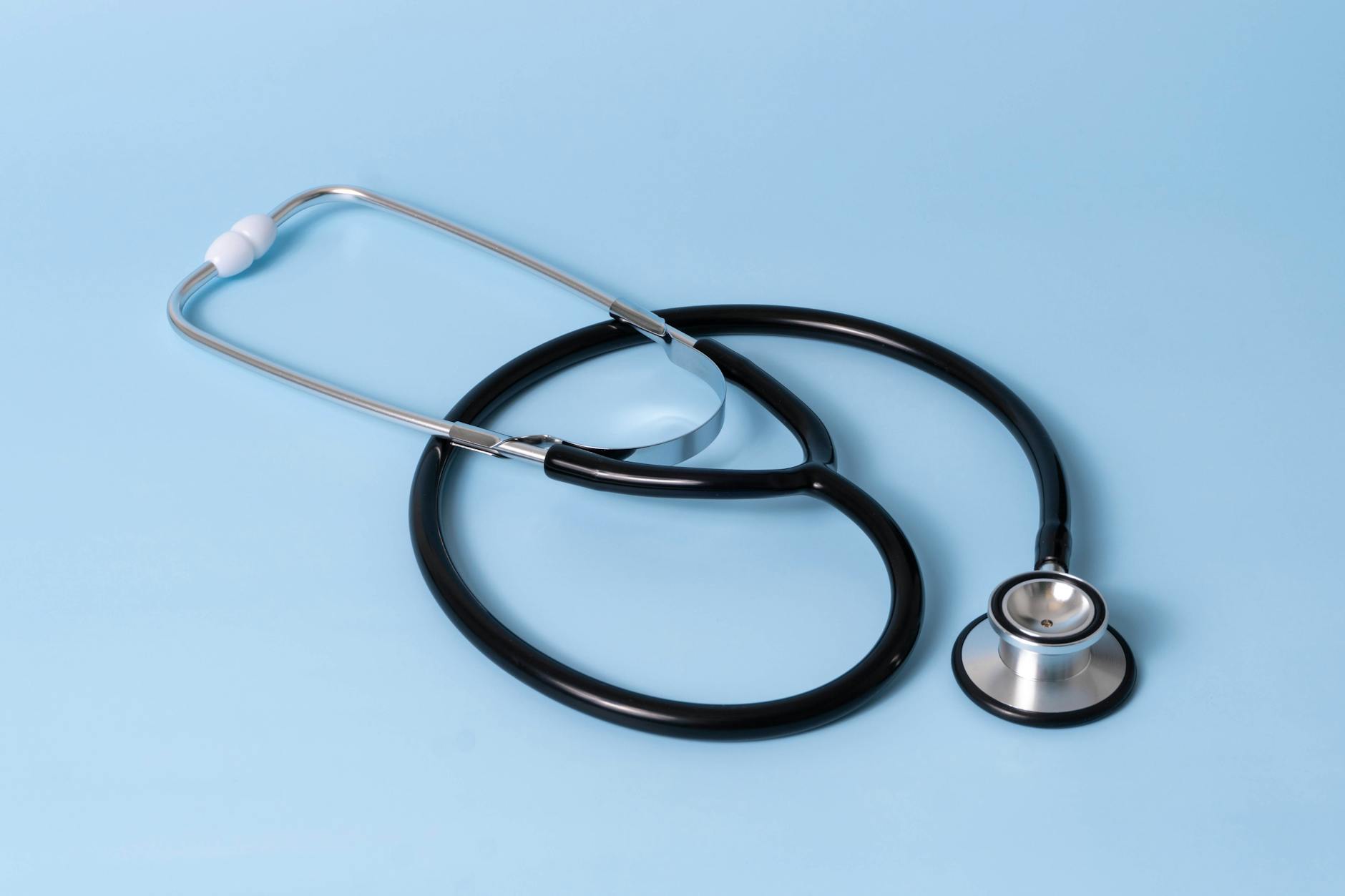 Avola, donati defibrillatore e manichini alla Pediatria