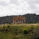 Consigli utili per viaggiare in Sicilia spendendo meno